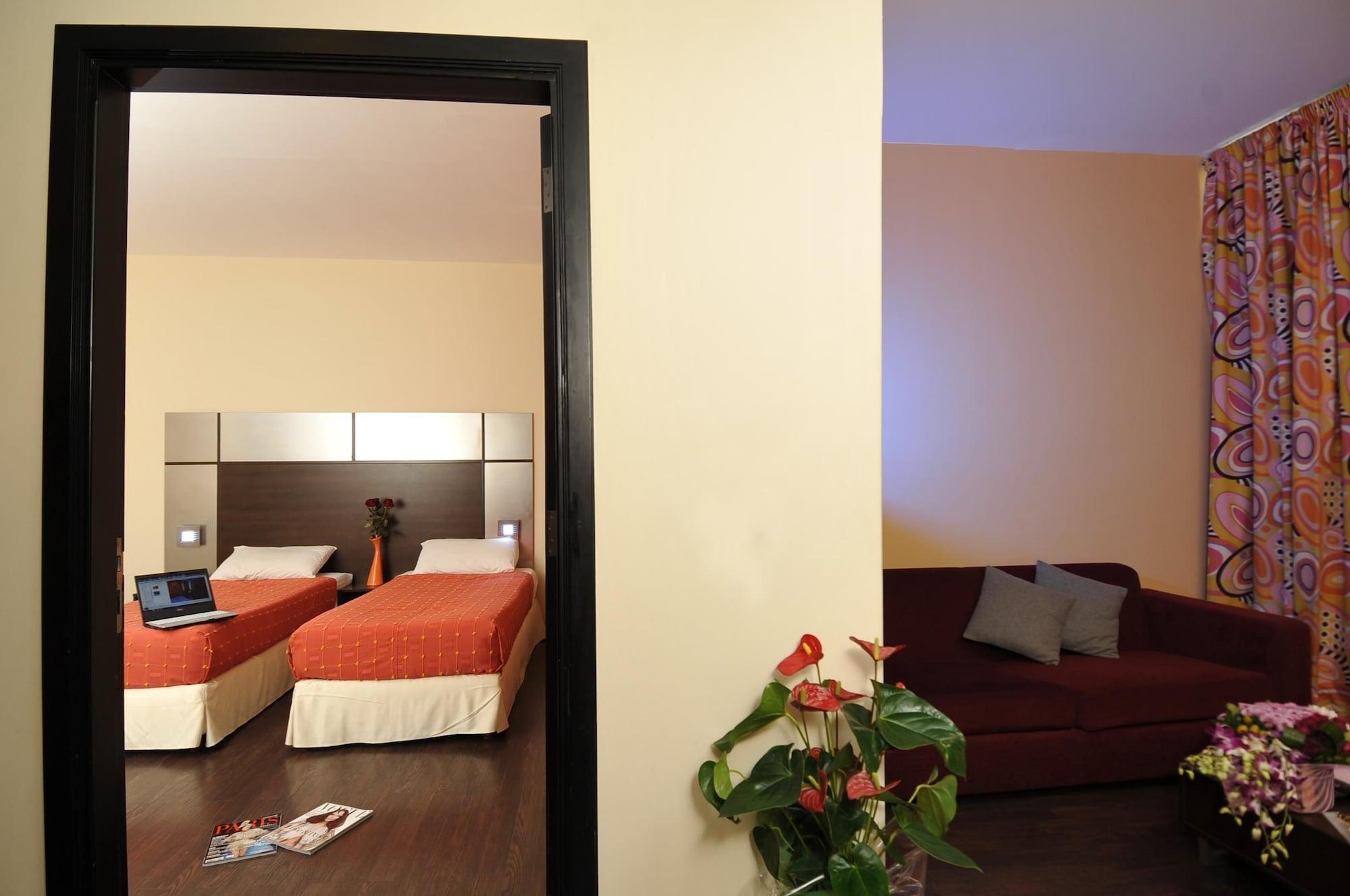 Suite Hotel Chrome - Bejrút Kültér fotó
